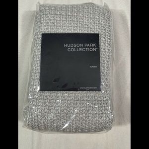 NIB [ 1‎ European Euro ] Sham Pillow for Hudson Park Aurora